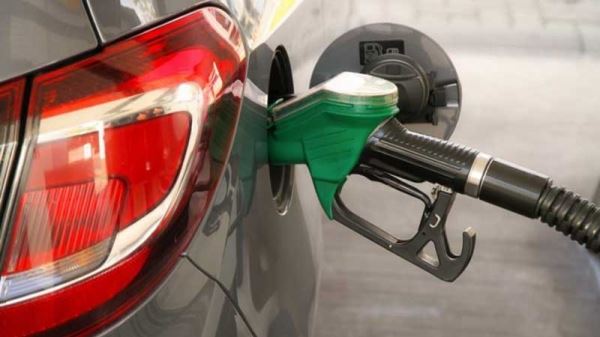 Эксперт: топливо на АЗС может подорожать на 1,5 грн/литр