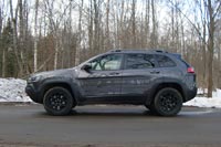 Тест-драйв Jeep Cherokee